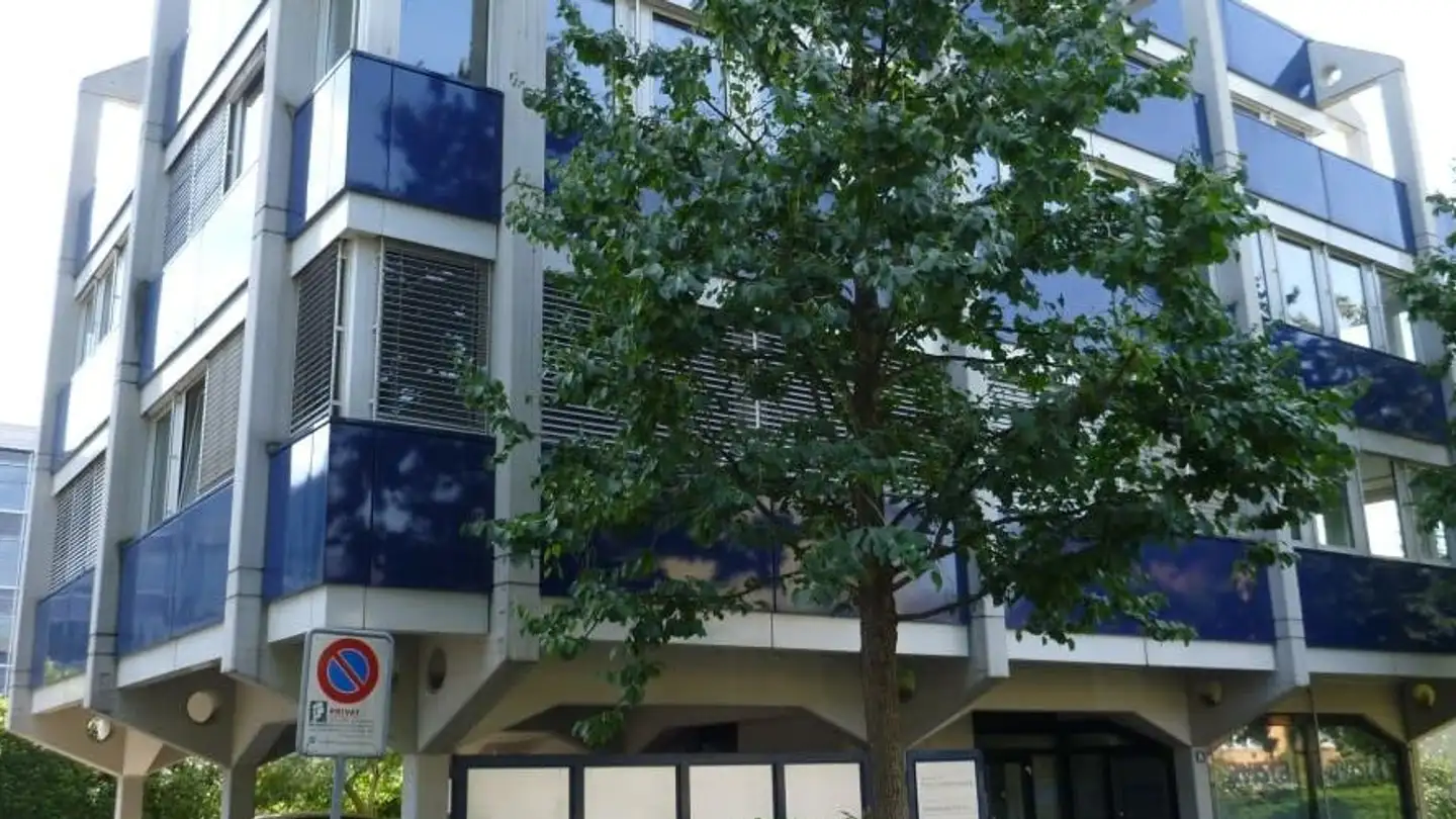 Bureau à louer - Schwarzackerstrasse 11, 8304 Wallisellen