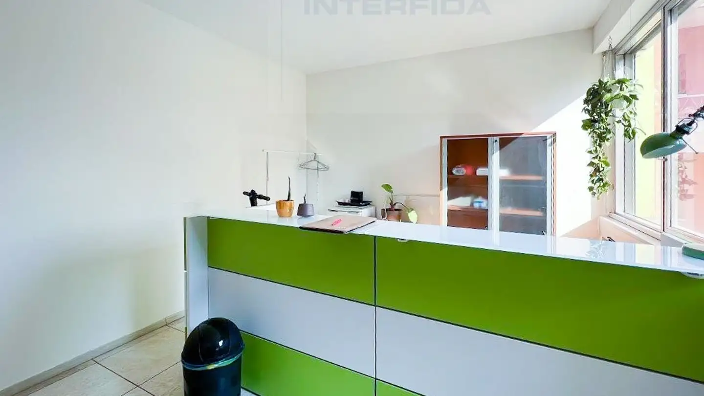 Bürofläche mieten - Via Vincenzo Vela 4, 6830 Chiasso