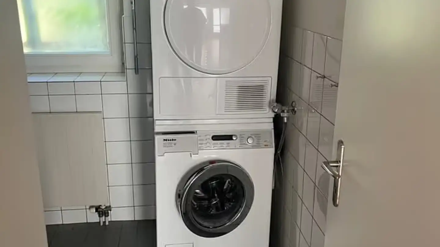 Dachgeschosswohnung mieten - Dörflistrasse 24a, 8942 Oberrieden - Foto 3