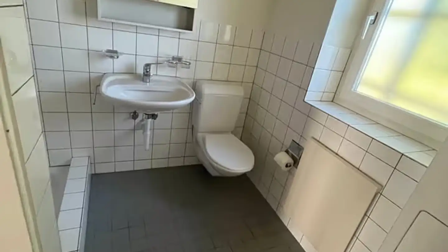 Dachgeschosswohnung mieten - Dörflistrasse 24a, 8942 Oberrieden - Foto 4