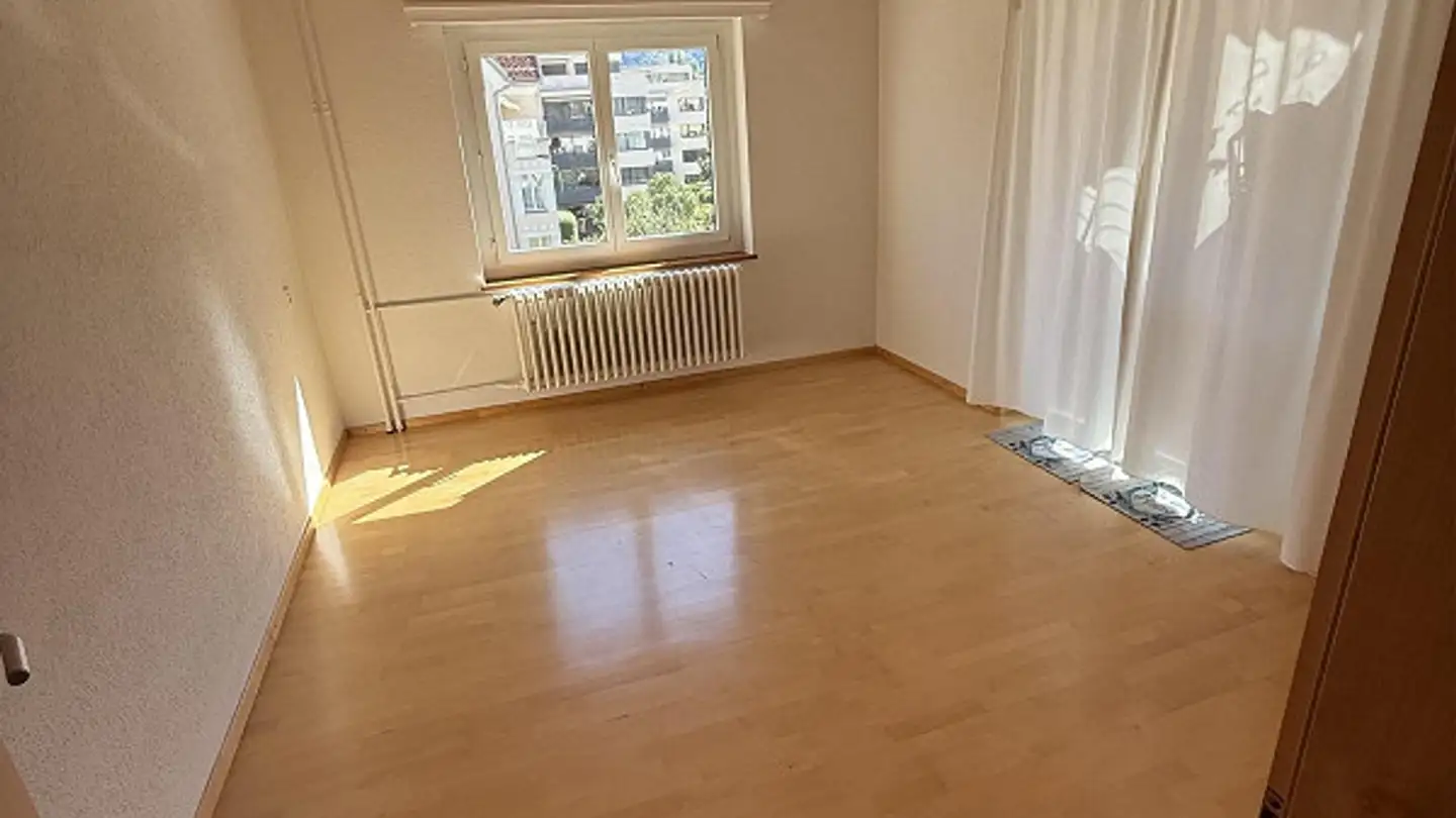 Wohnung mieten - Bündtestrasse 10, 7000 Chur - Foto 2