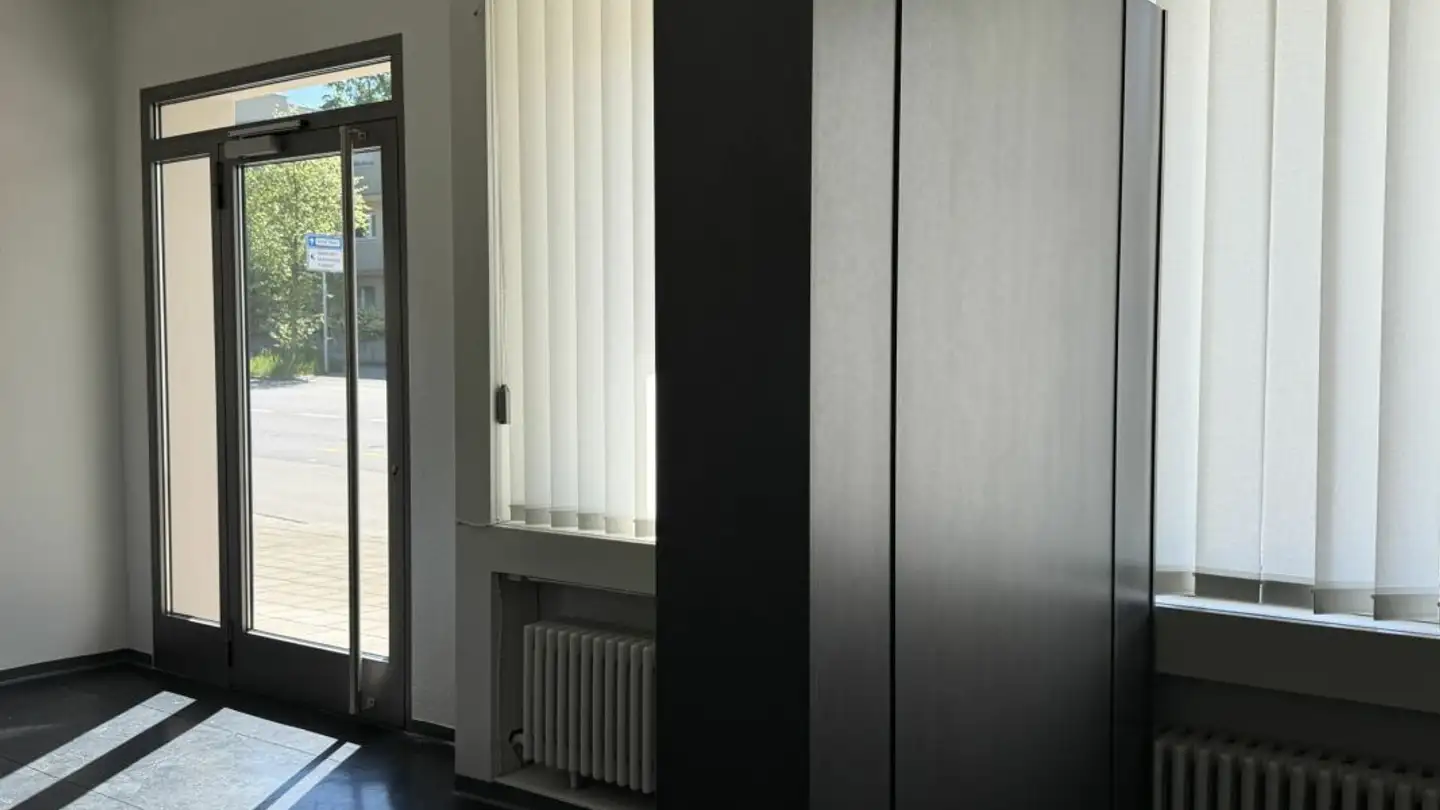 Commerciale in affitto - Witikonerstrasse 423, 8053 Zürich - Foto 4