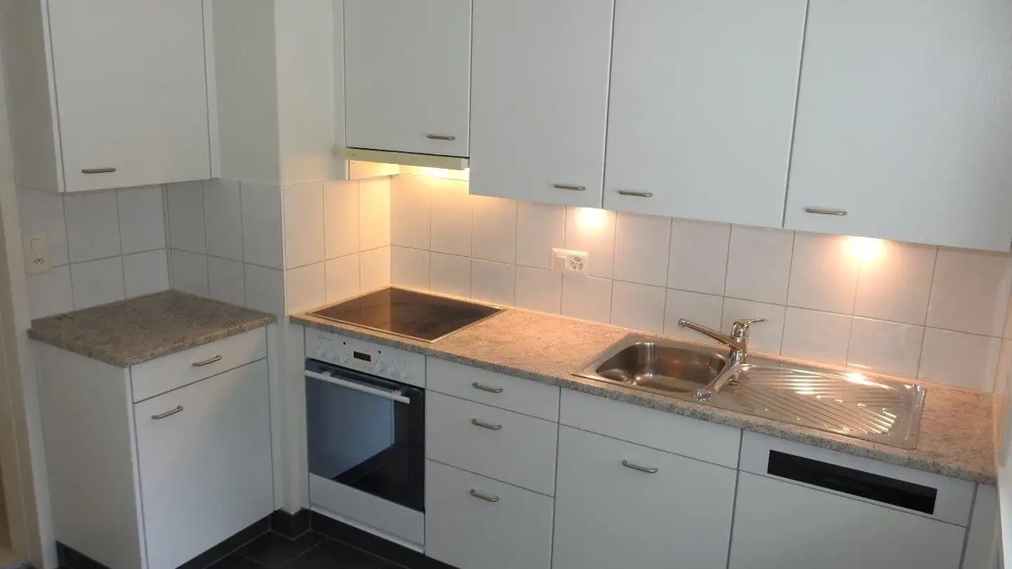 Appartement à louer - 6438 Ibach