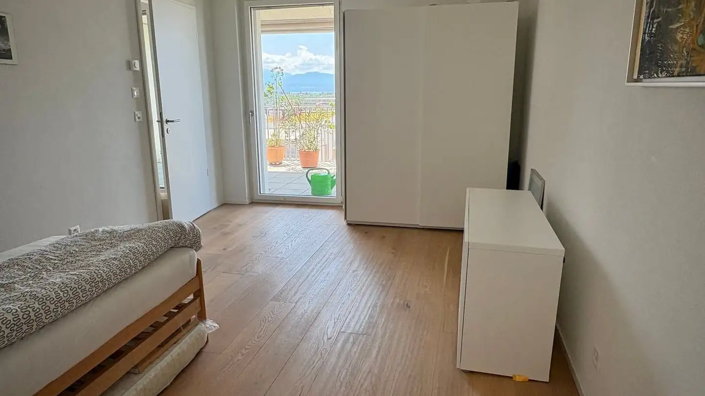 Attic flat for rent - Chemin Des Jonchets 7, 1030 Bussigny - Photo 2