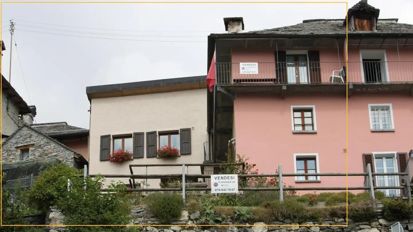 Cave house for sale - 6658 Borgnone