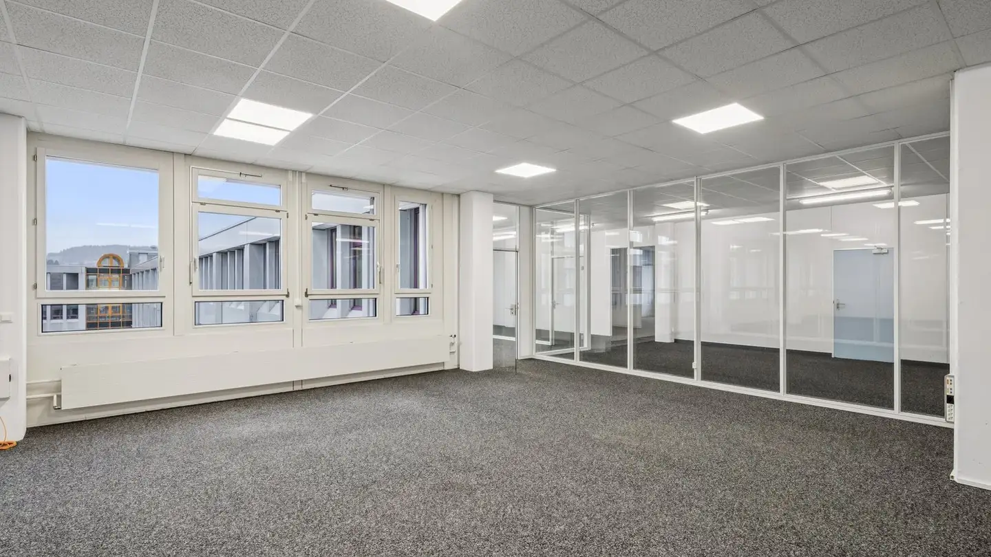 Gewerbe mieten - Undermülistrasse 24, 8320 Fehraltorf