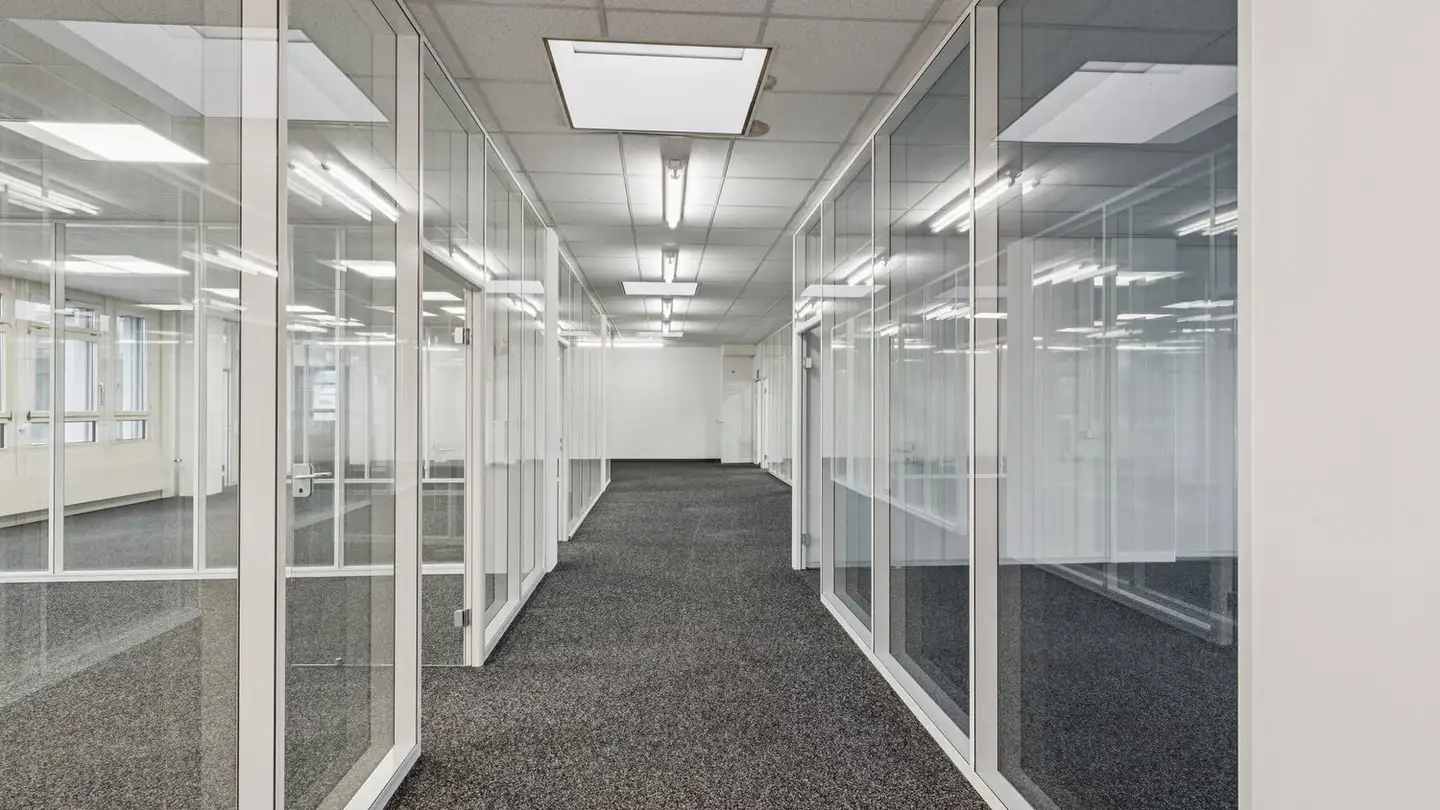 Gewerbe mieten - Undermülistrasse 24, 8320 Fehraltorf - Foto 3