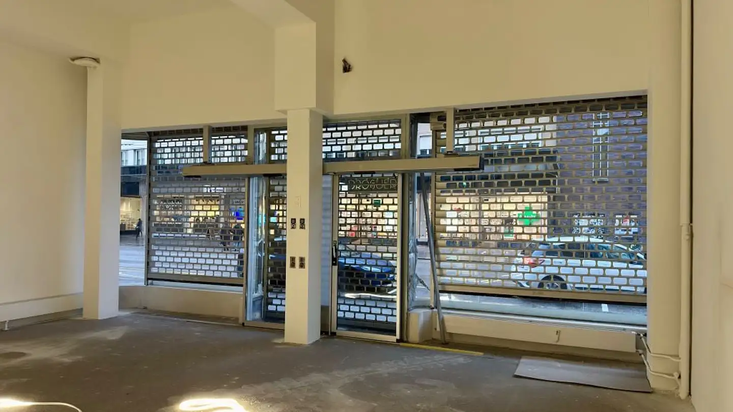 Magasin à louer - Rue De La Gare / Bahnhofstrasse 12, 2502 Biel/Bienne - Photo 4