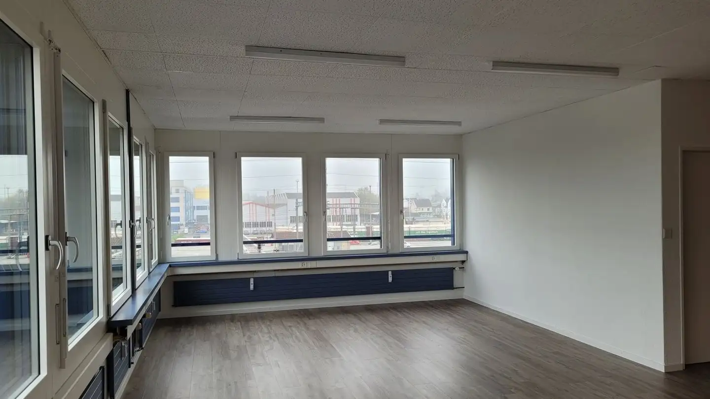 Bürofläche mieten - Bahnhofplatz 3, 9470 Buchs SG - Foto 2