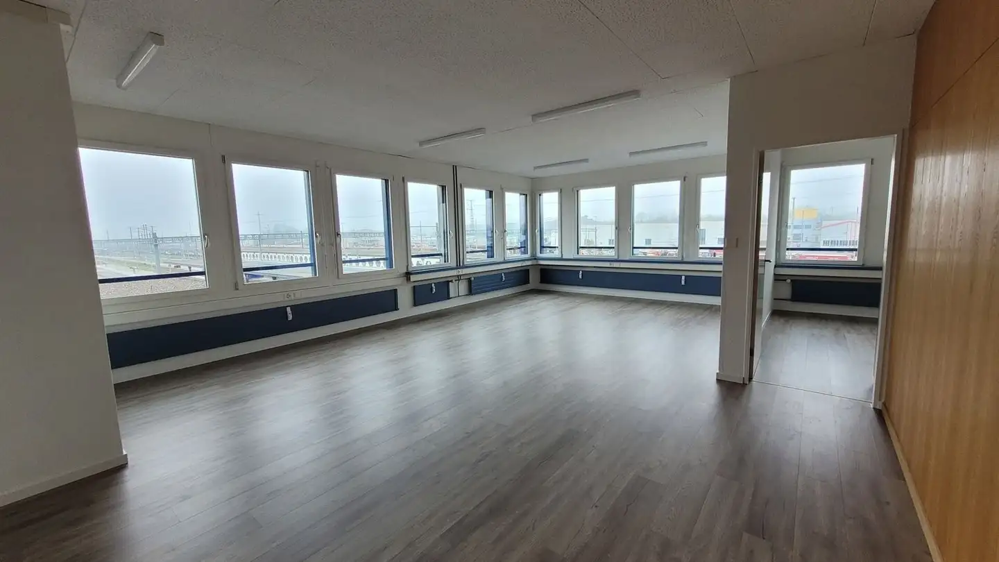 Bürofläche mieten - Bahnhofplatz 3, 9470 Buchs SG - Foto 3