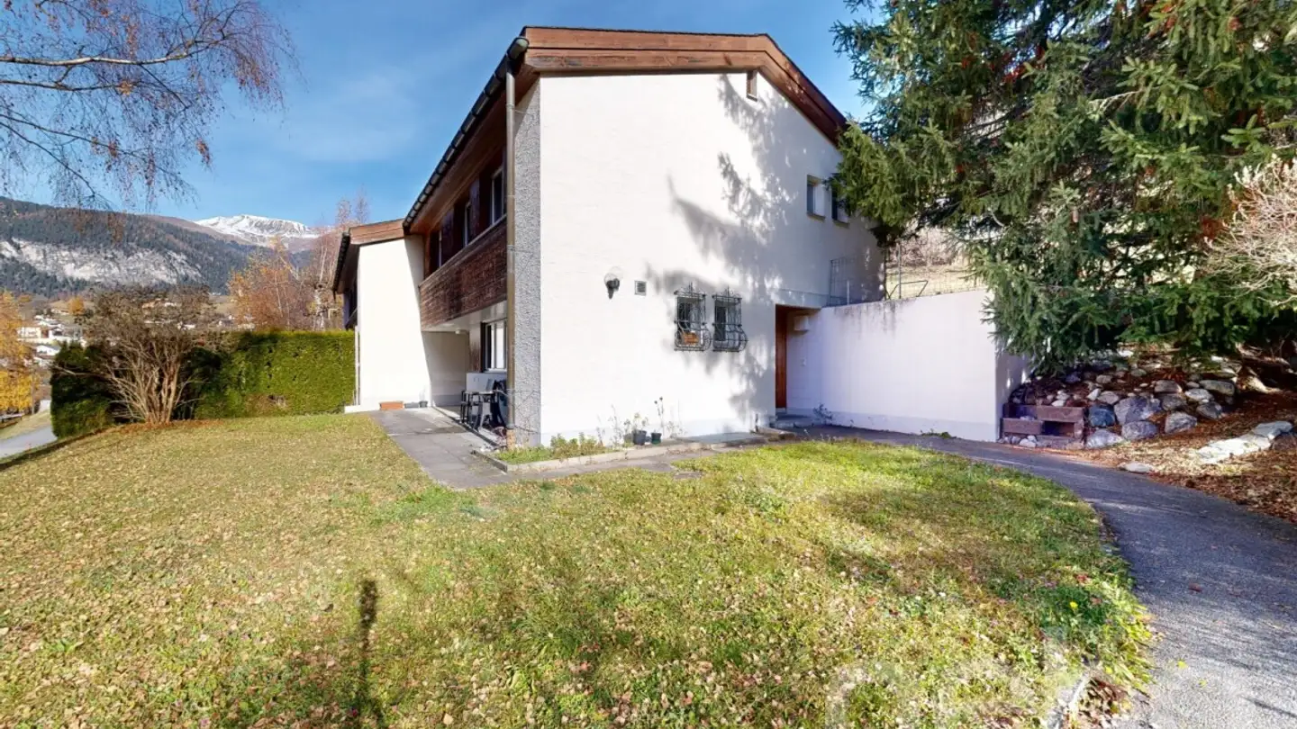 Maison jumelle à vendre - 7477 Filisur