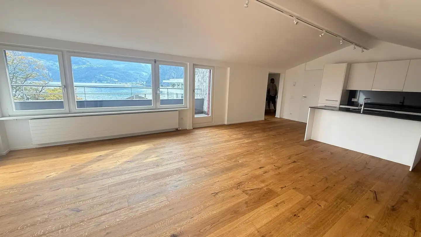 Penthouse for rent - Dorfplatz 1, 6052 Hergiswil NW