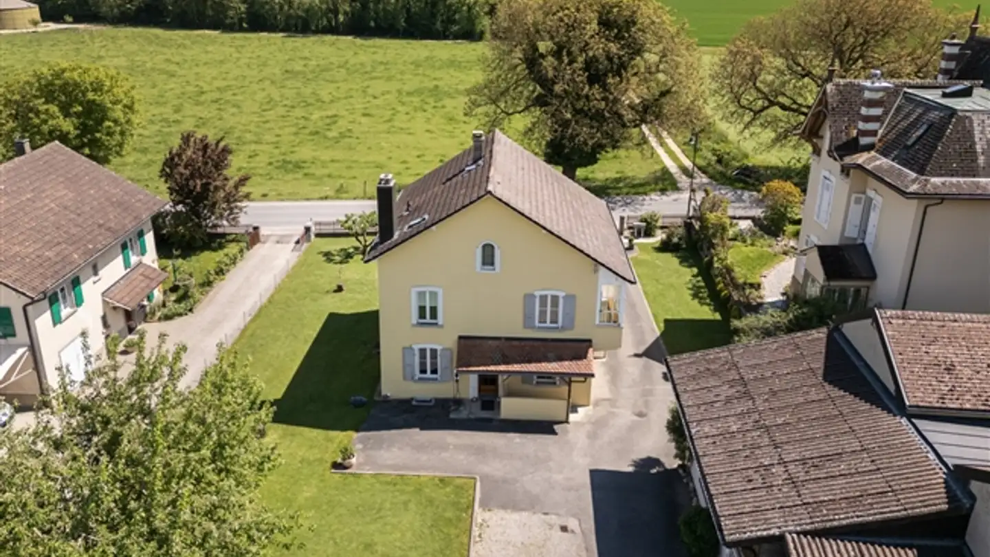 Casa singola in vendita - Route De Flusel 7, 1424 Champagne