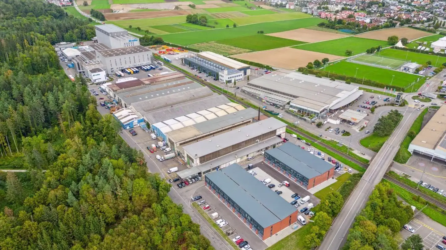 Immeuble industriel à louer - Industriestrasse Althau 7, 5303 Würenlingen - Photo 2