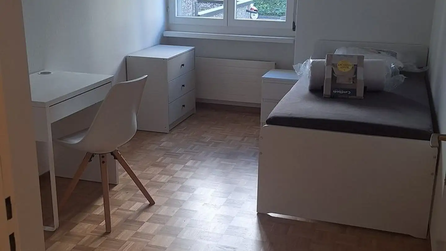 Single room for rent - Freihofstrasse 15, 8048 Zürich