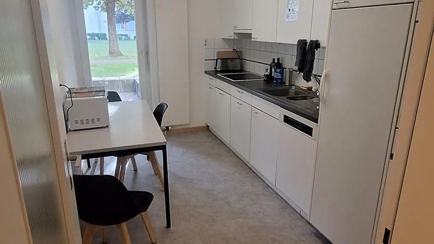 Single room for rent - Freihofstrasse 15, 8048 Zürich - Photo 4