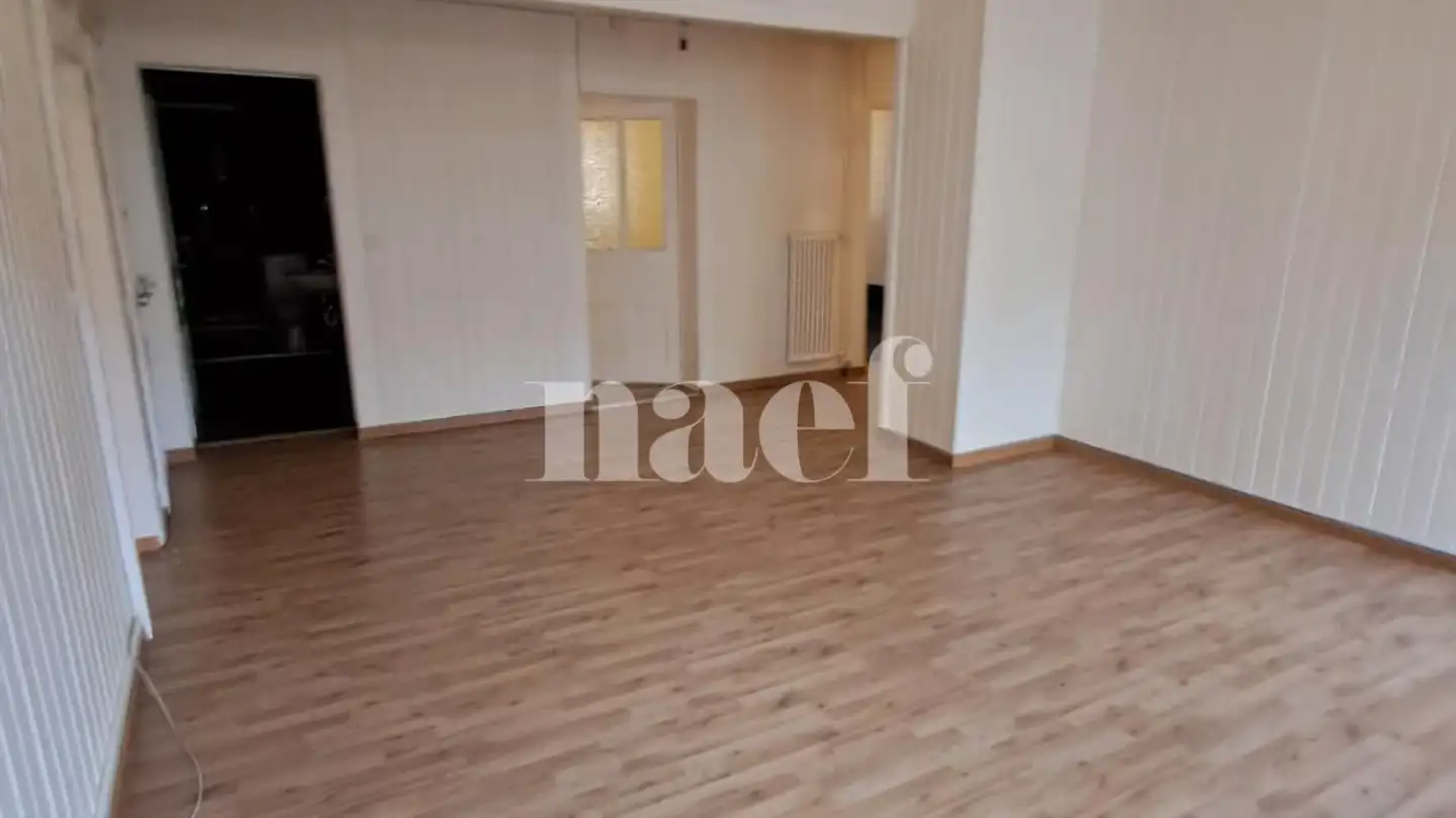 Wohnung mieten - Rue Daniel-Jeanrichard 35, 2400 Le Locle - Foto 3