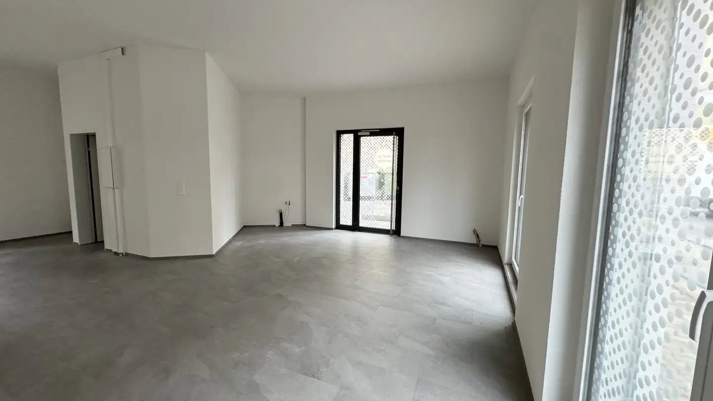 Commerciale in affitto - Wildenstrasse 7, 8212 Neuhausen am Rheinfall - Photo 2