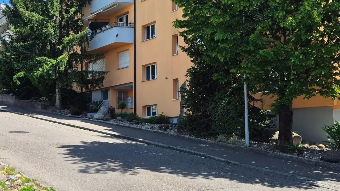 Appartement à louer - Märzenbühlstrasse 2, 8102 Oberengstringen - Photo 2