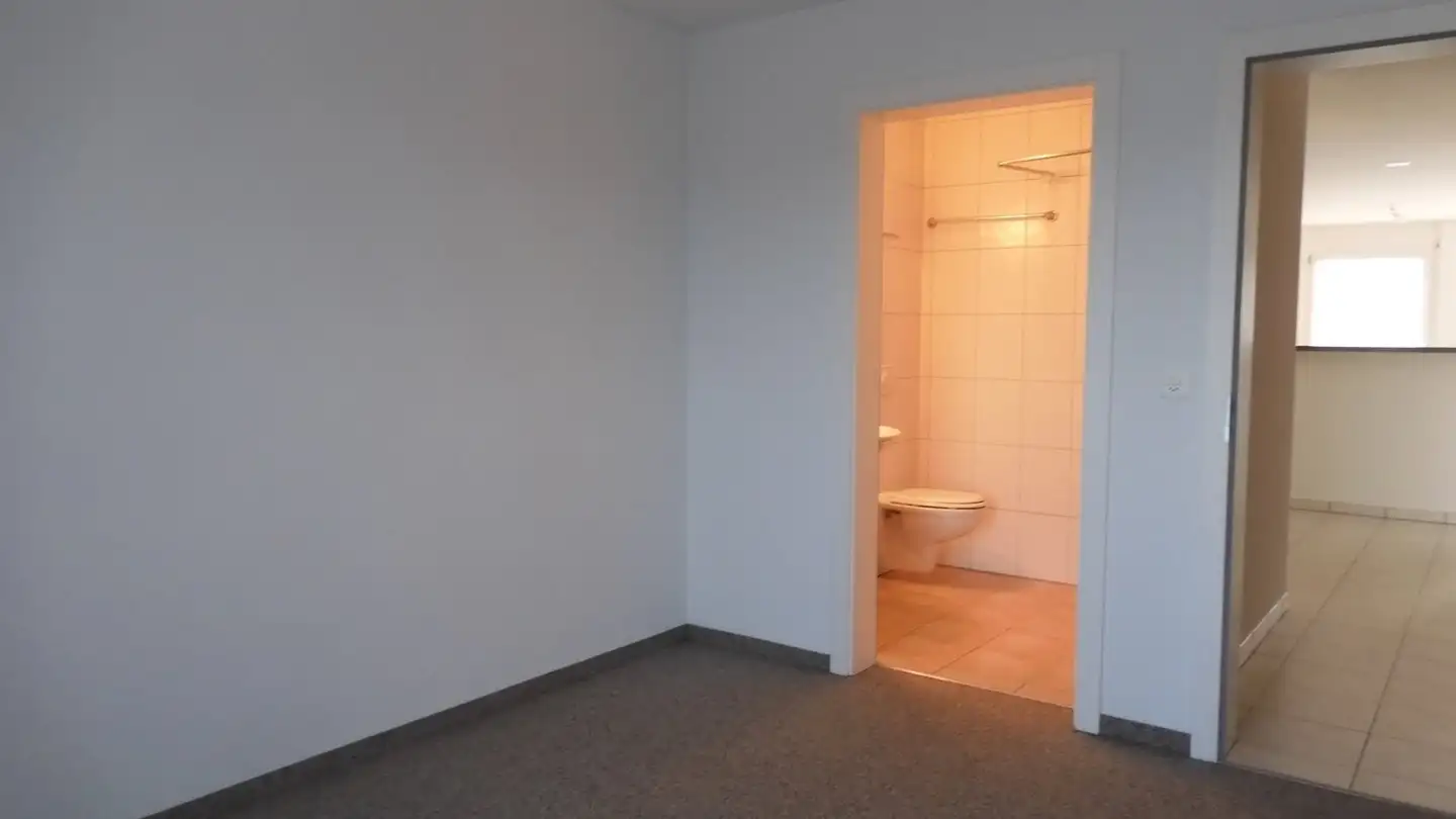 Apartment for rent - Chemin De La Buanderie 4, 1852 Roche VD - Photo 3