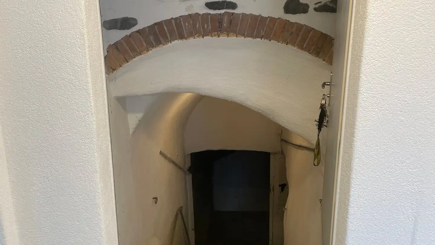 Gewerbe mieten - Kantonsstrasse 68, 7205 Zizers