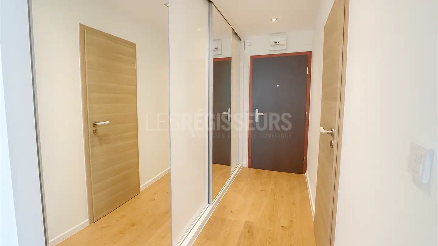 Apartment for sale - 1207 Genève - Photo 2