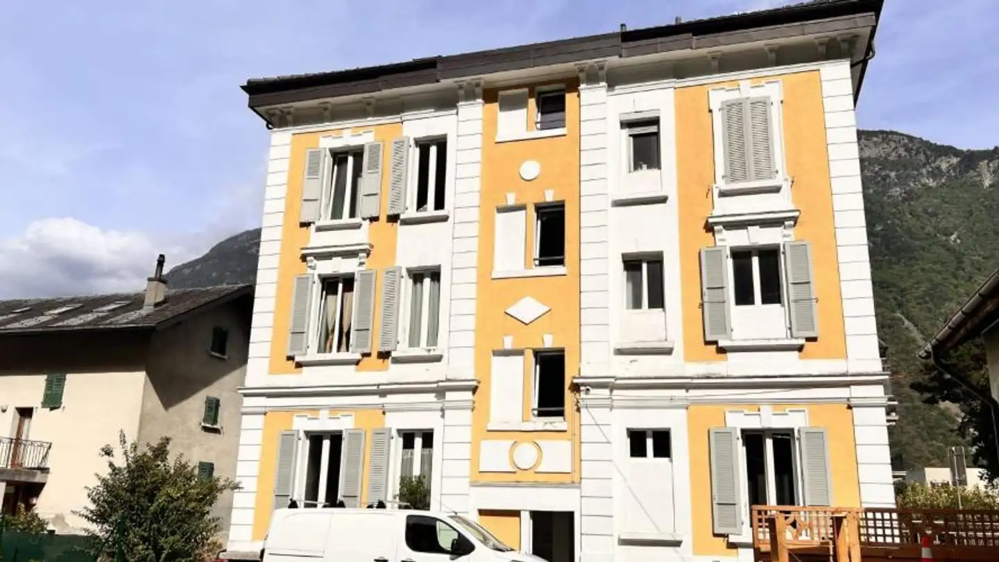 Mehrfamilienhaus kaufen - Grand Rue 5, 1904 Vernayaz - Foto 2