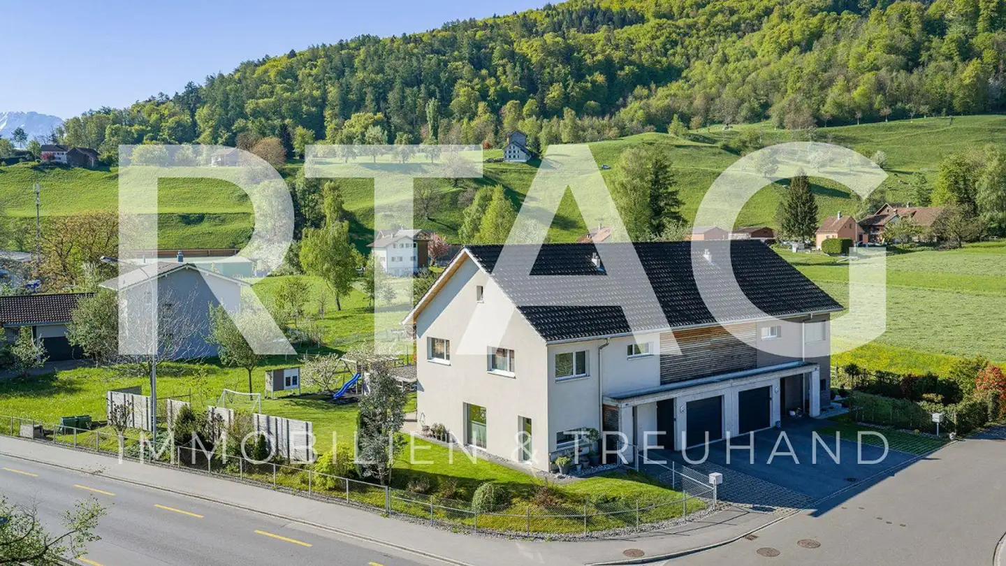 Casa singola in vendita - Staatsstrasse 13, 9470 Werdenberg