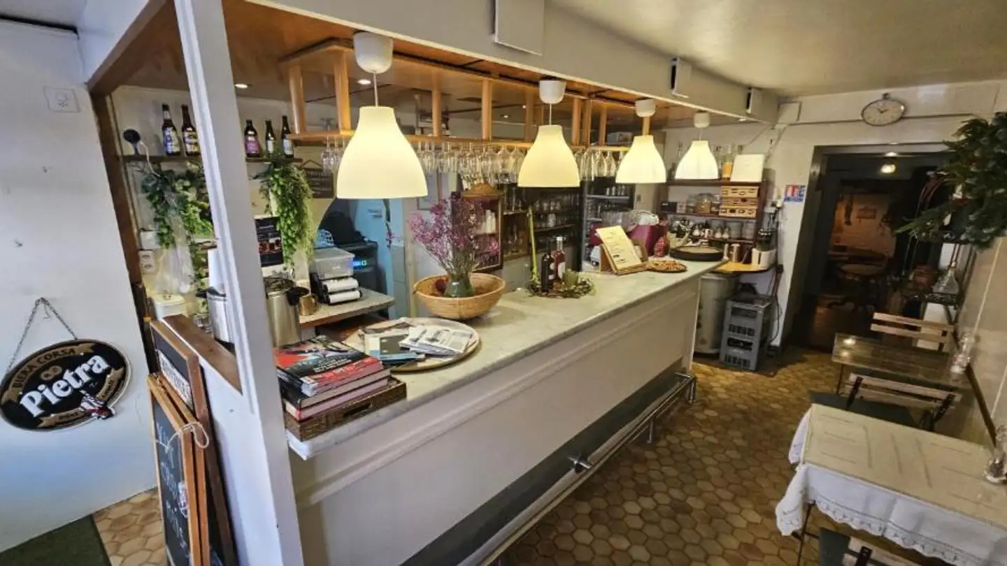 Hotel for rent - Rue De La Plaine 26, 1400 Yverdon-les-Bains