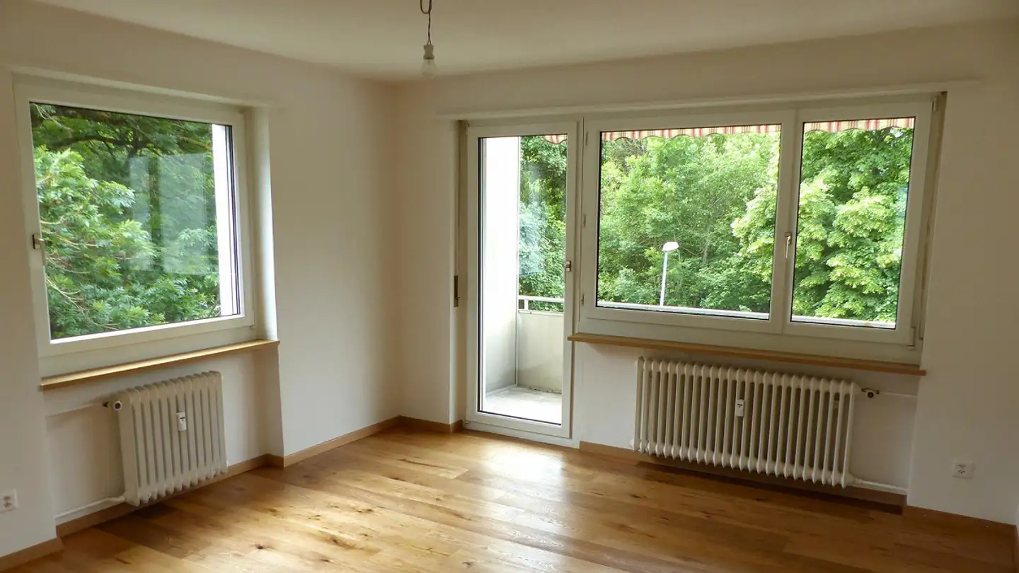 Attique à louer - Cholplatzweg 14, 7203 Trimmis