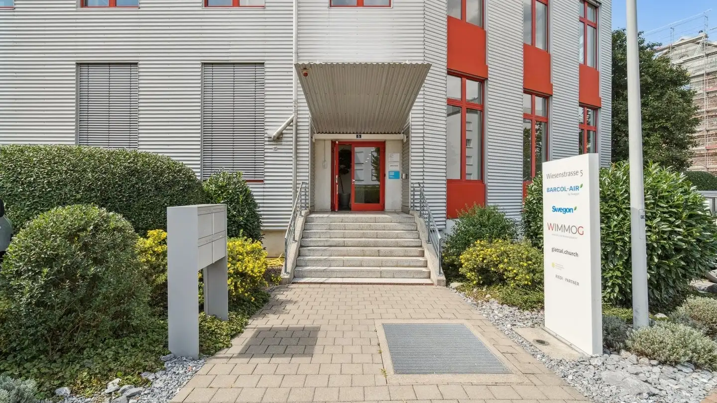 Bureau à louer - Wiesenstrasse 5, 8603 Schwerzenbach - Photo 2