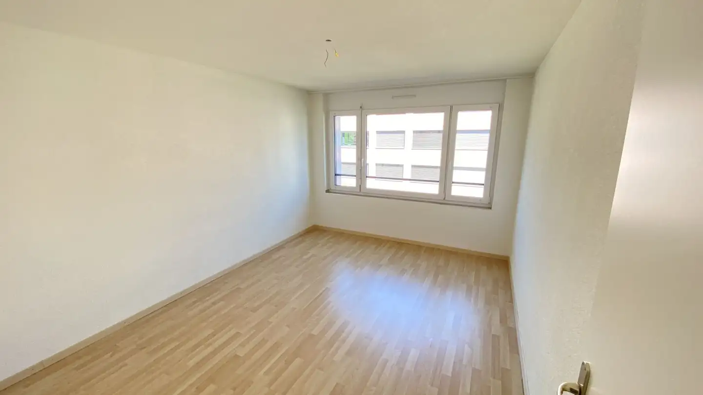 Wohnung mieten - Schaffhauserstrasse, 8052 Zürich - Foto 4