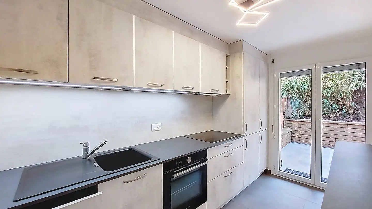 Row house for rent - 1815 Clarens - Photo 3