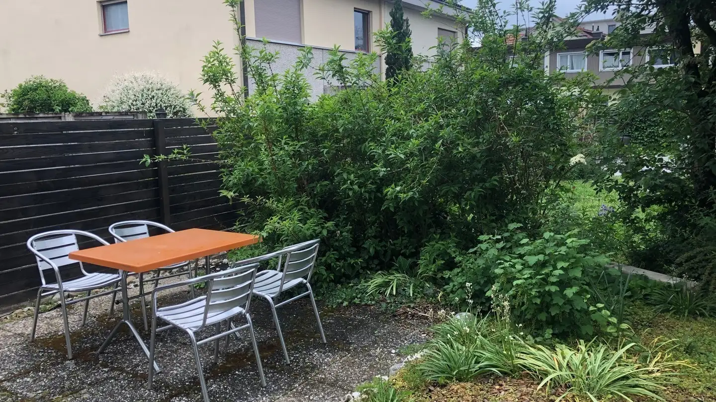 Single room for rent - 4153 Reinach BL - Photo 3