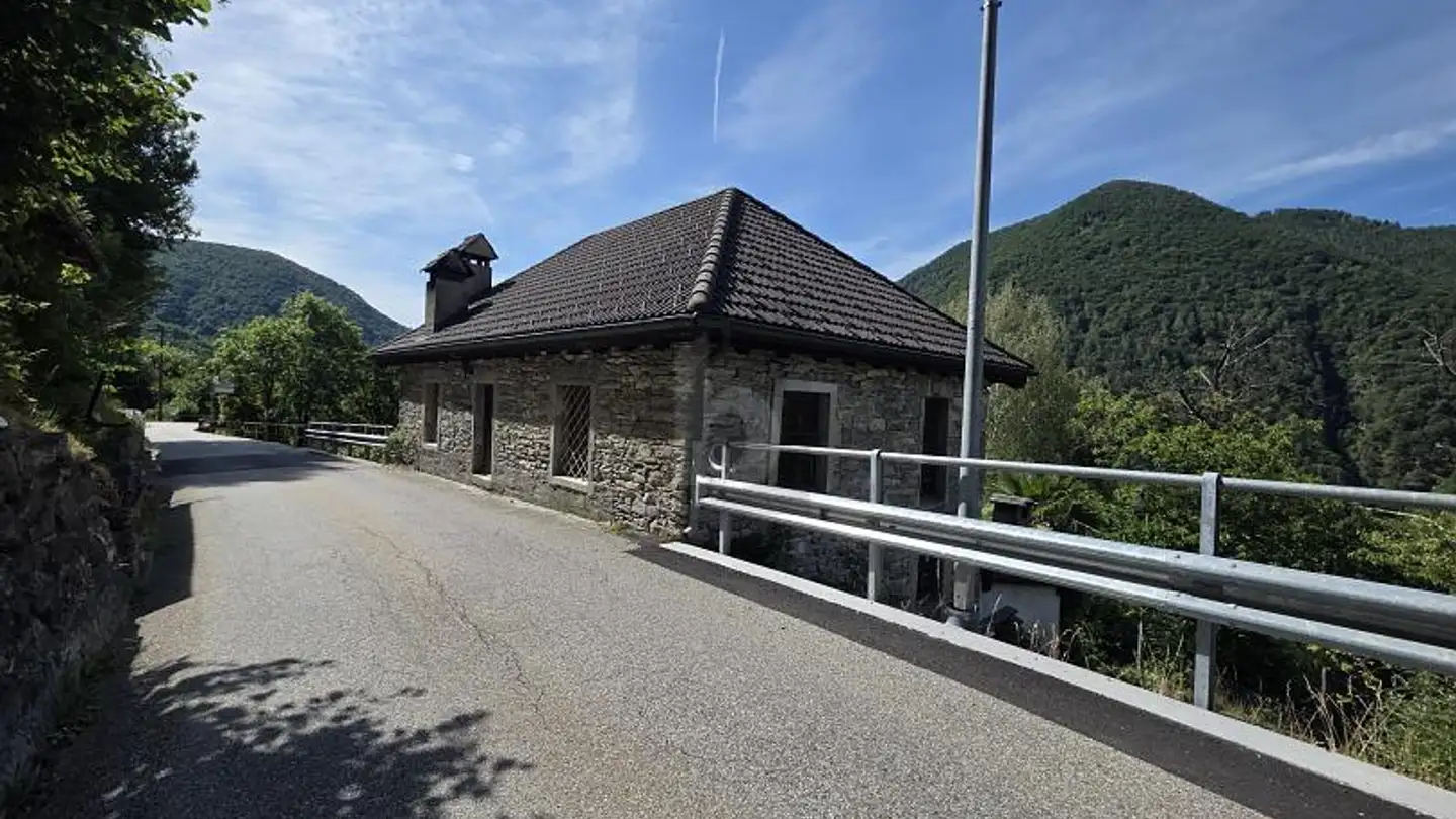 Single house for sale - Ai Mulini, 6661 Loco