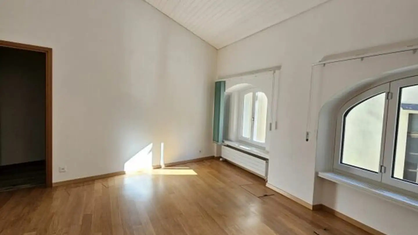 Bureau à louer - Piazza Collegiata 7a, 6500 Bellinzona