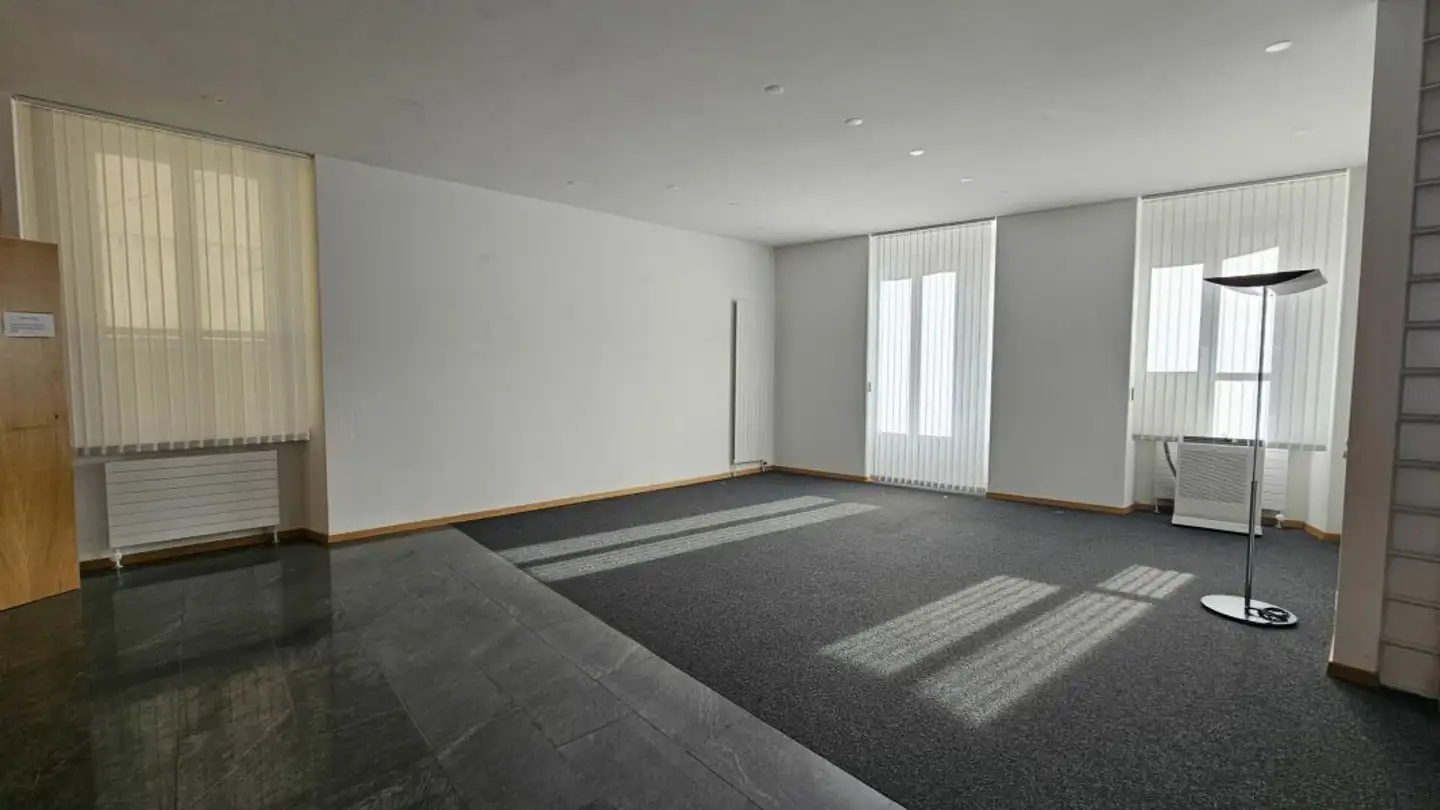 Bürofläche mieten - Piazza Collegiata 7a, 6500 Bellinzona - Foto 2