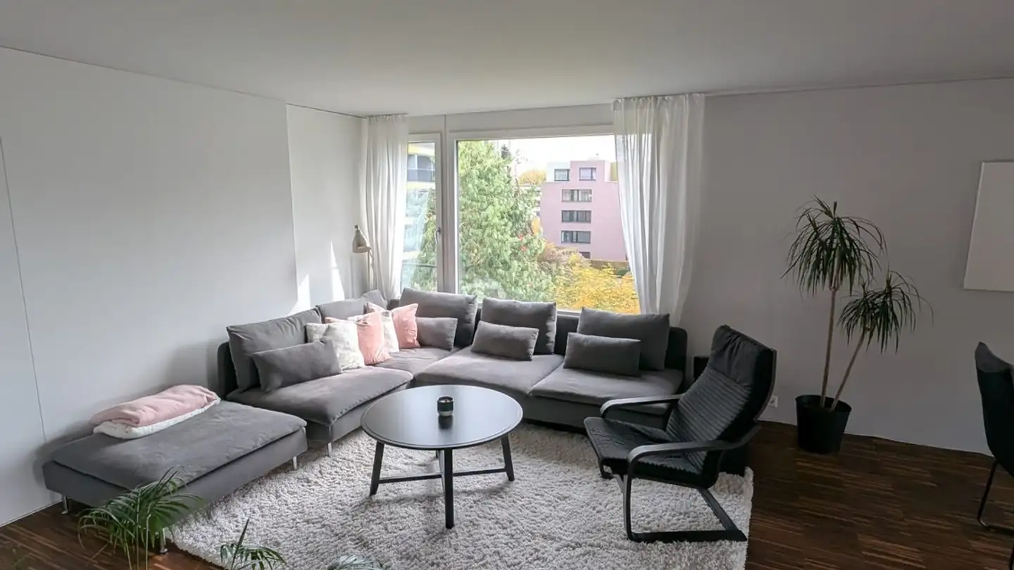 Appartamento in affitto - Dahlienstrasse 19, 8103 Unterengstringen