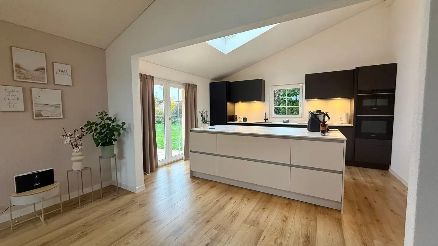 Single house for sale - 1617 Tatroz