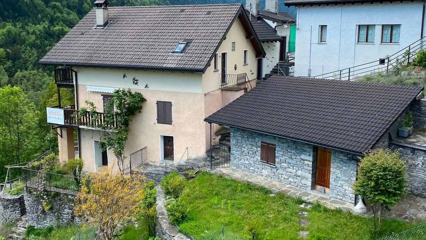 Einfamilienhaus kaufen - Auressio, 6661 Auressio - Foto 2
