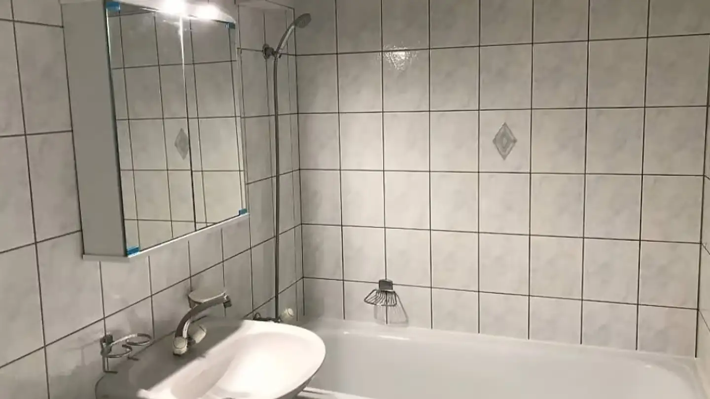 Appartement à louer - 2068 Hauterive NE - Photo 2