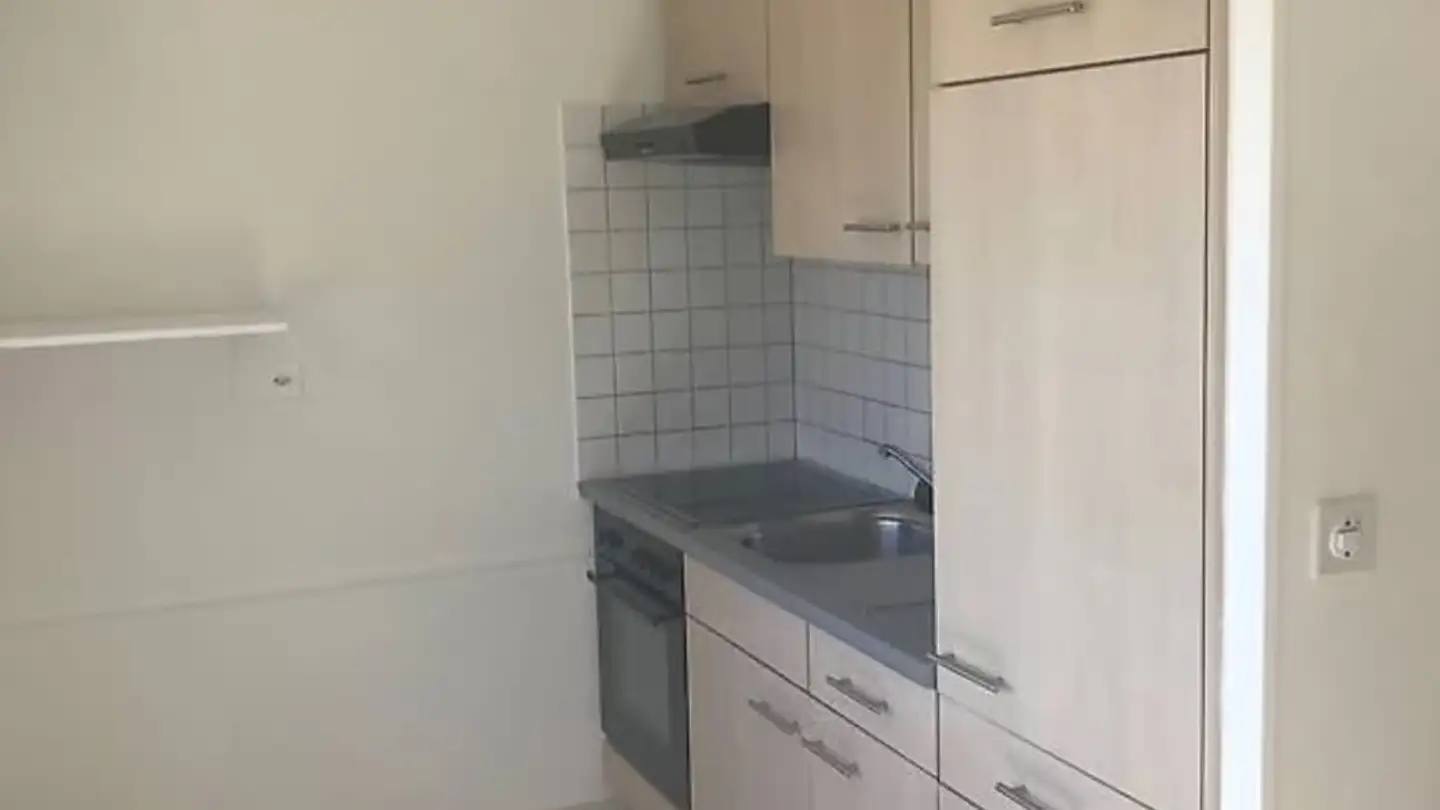 Appartement à louer - 2068 Hauterive NE - Photo 3