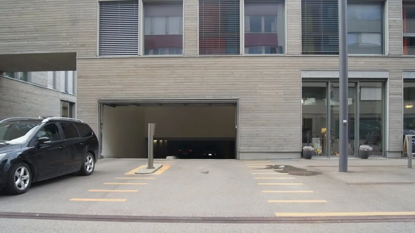 Single garage for rent - Else-Züblin-Strasse, 8404 Winterthur