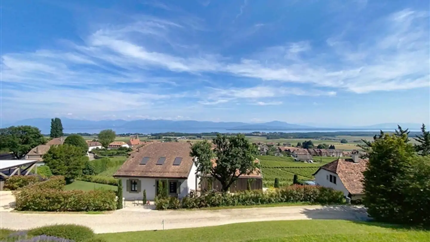 Villa for sale - 1183 Bursins