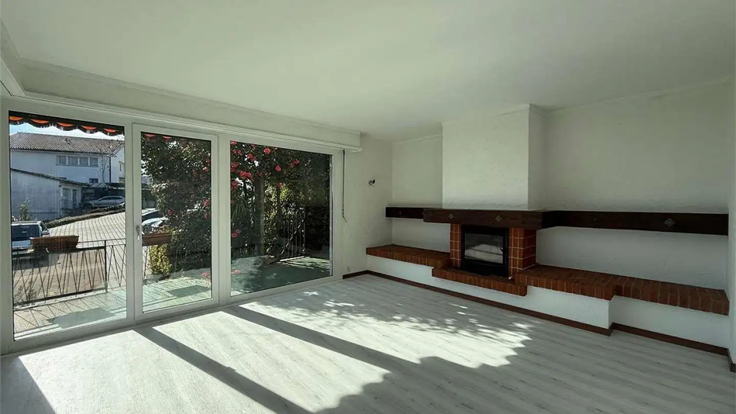 Wohnung mieten - Via Tavernola, 6949 Comano - Foto 2