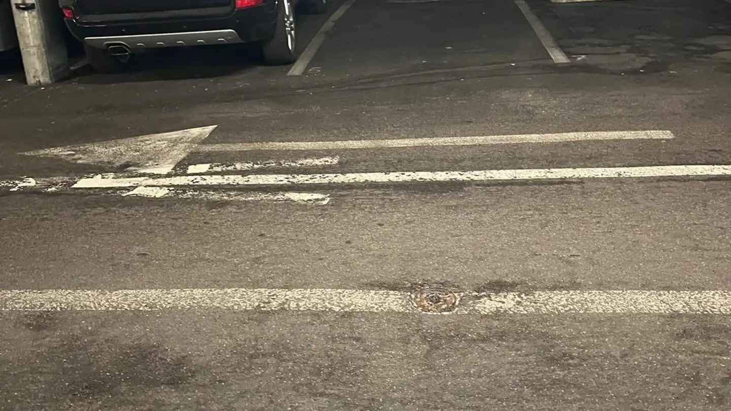 Überdachter Parkplatz mieten - Chemin de Planta 15, 1223 Cologny