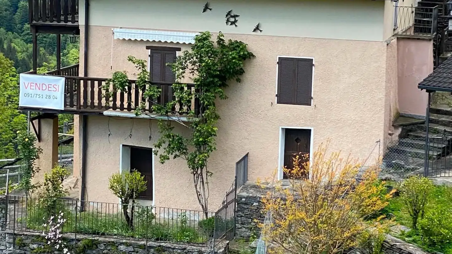 Einfamilienhaus kaufen - Auressio, 6661 Auressio