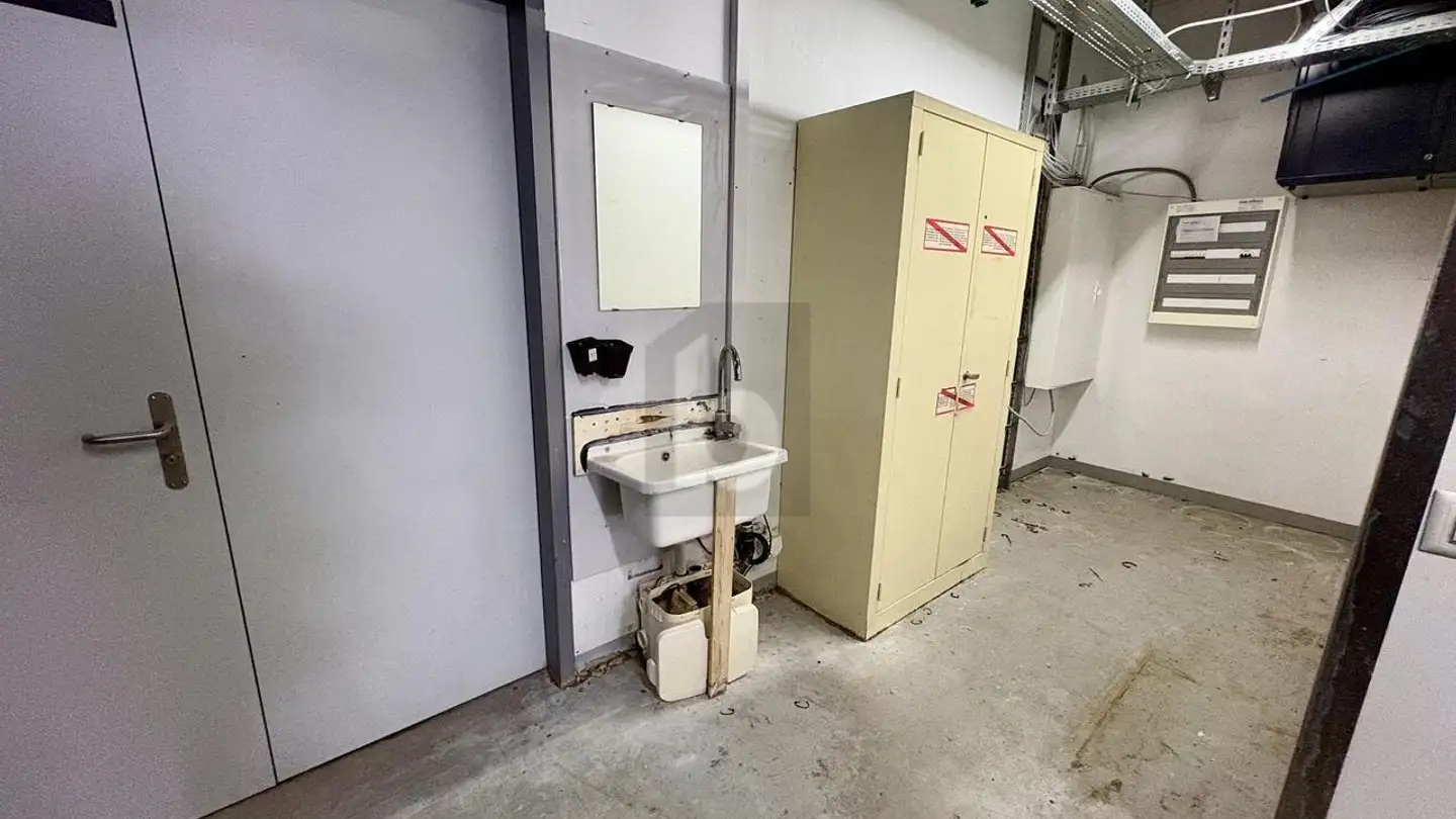 Gewerbe mieten - 8630 Rüti ZH - Foto 4