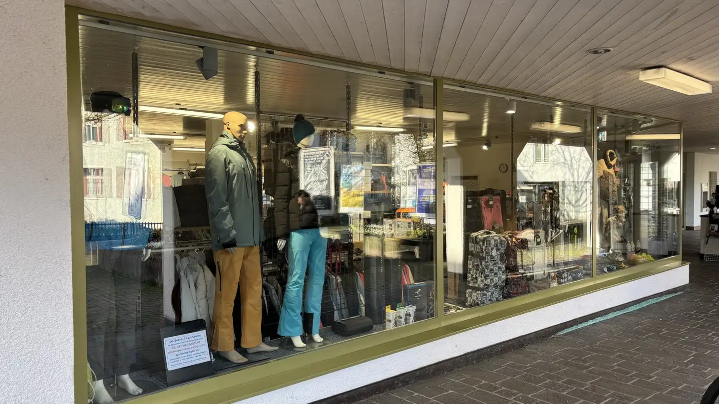 Commercial for rent - Postplatz 1, 4144 Arlesheim - Photo 3