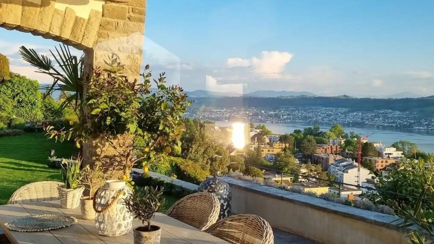 Single house for rent - Pflugsteinstrasse, 8703 Erlenbach ZH - Photo 3